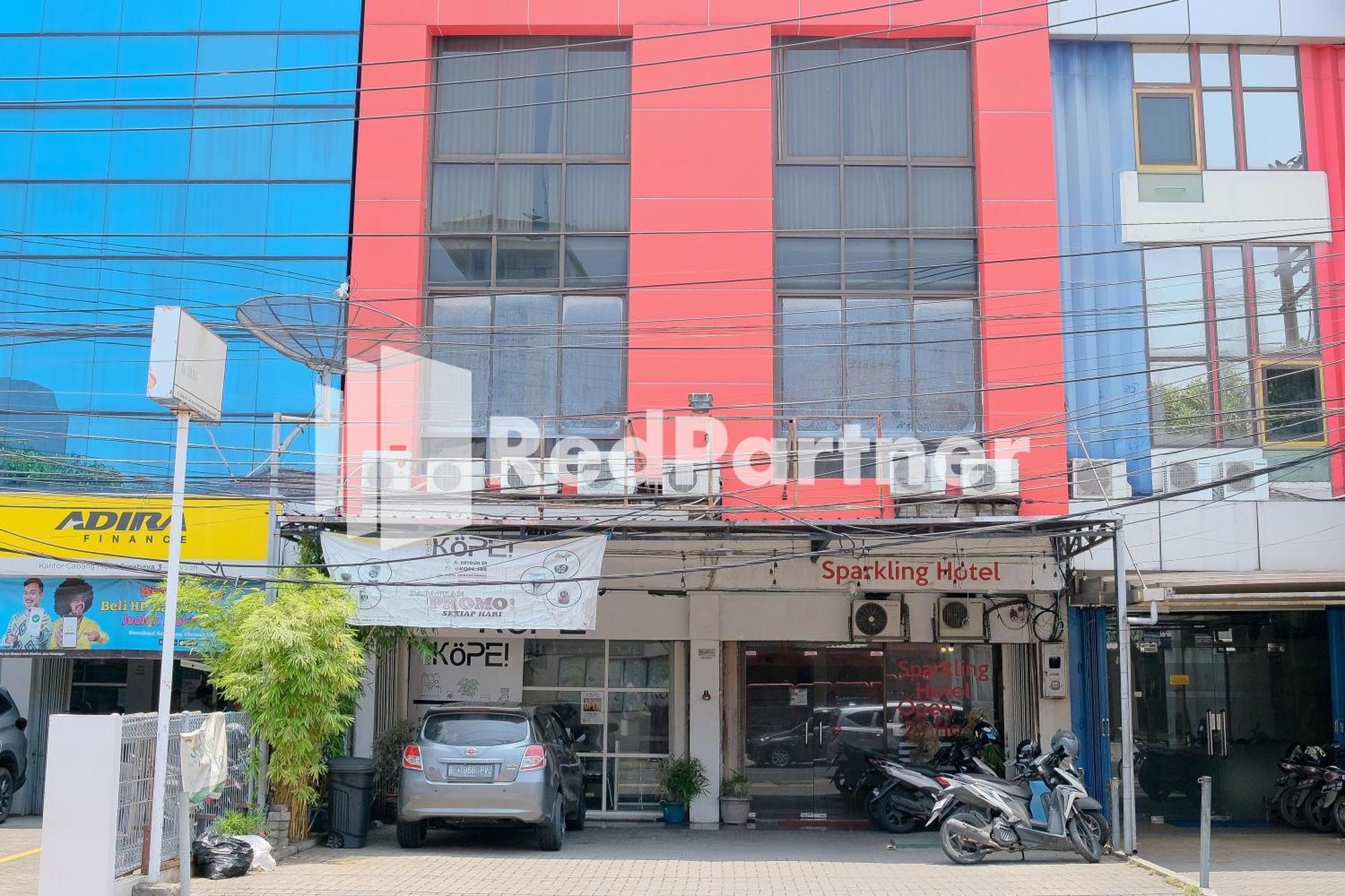 Reddoorz At Sparkling Hotel Surabaya Exterior foto